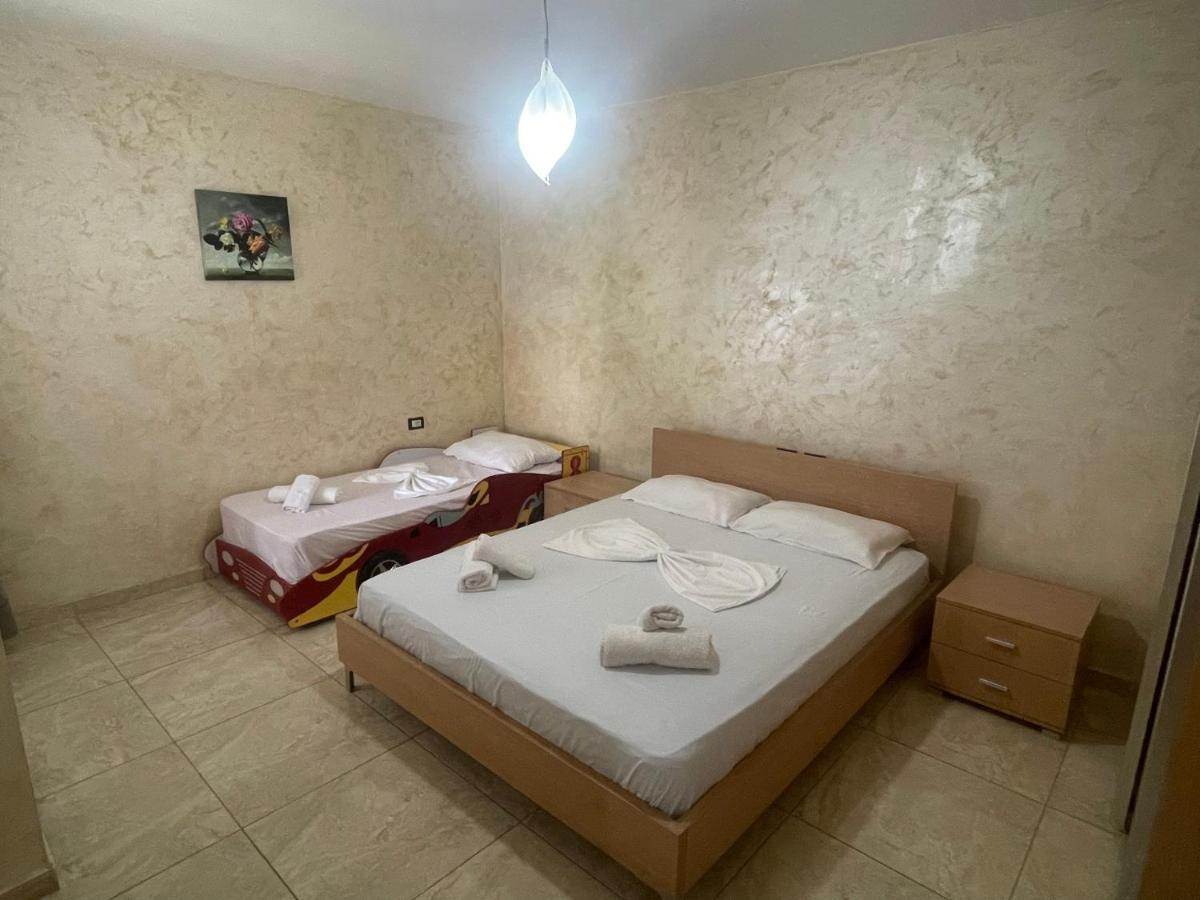 סרנדה 1-Stunning Sea View Apartments! מראה חיצוני תמונה