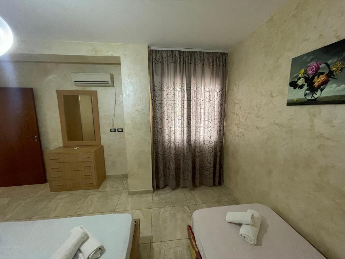 סרנדה 1-Stunning Sea View Apartments! מראה חיצוני תמונה